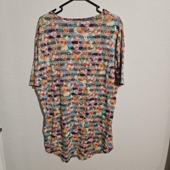LuLaRoe Multicolor Patterned Top - Picture 2 of 4